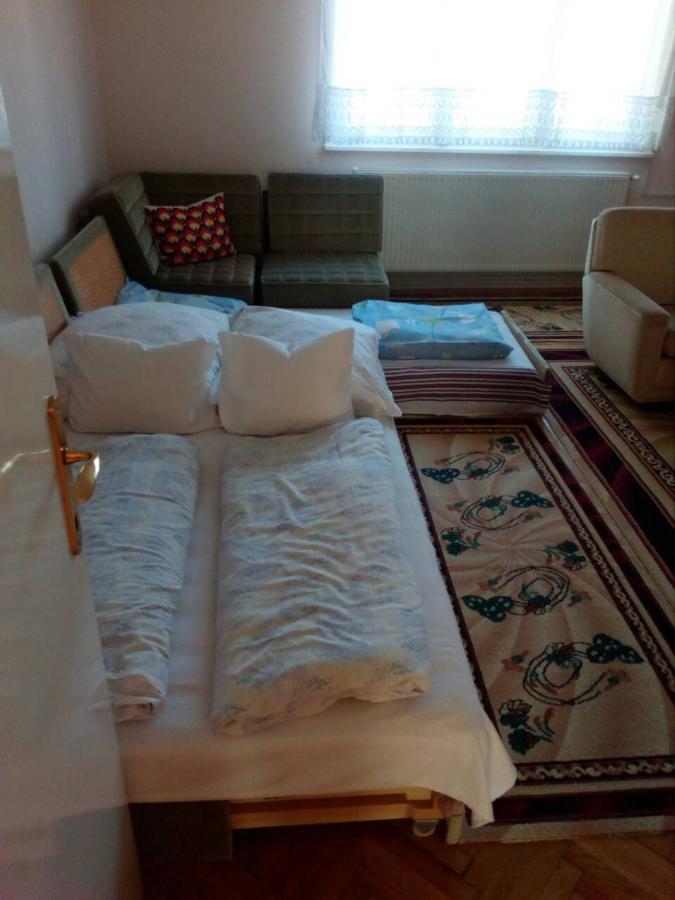 Villa Új Élet Weekend house Balatonkeresztúr Esterno foto