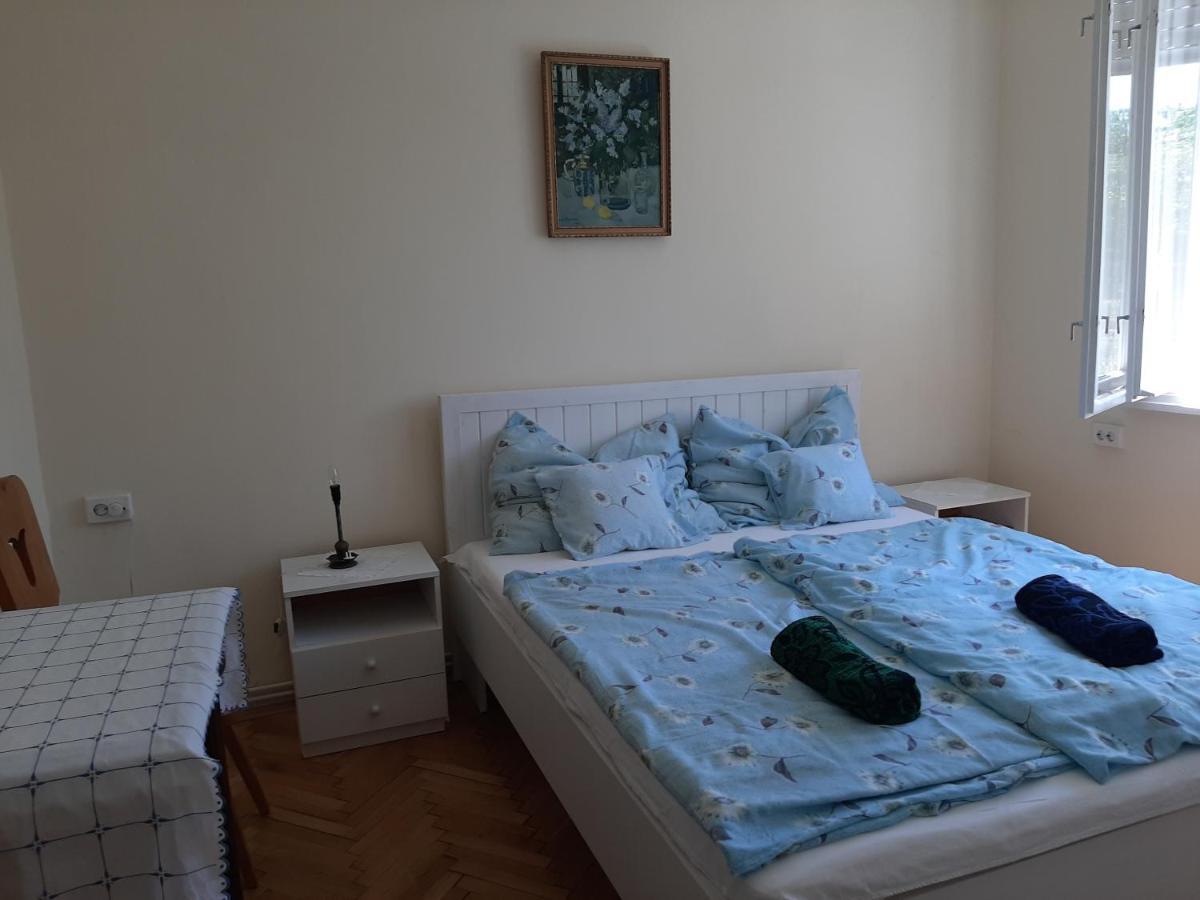 Villa Új Élet Weekend house Balatonkeresztúr Esterno foto